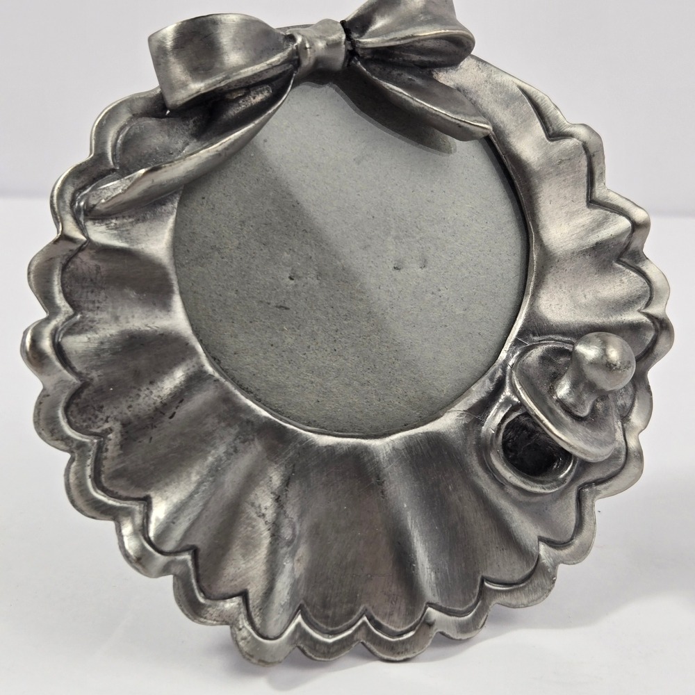 HK Perfect Pewter Tone Baby Picture Frame Bow Pacifier Scalloped Round 3.5 Inch